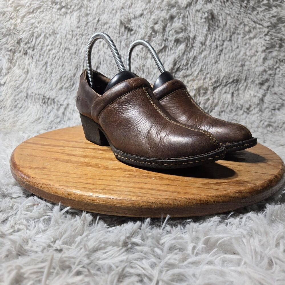 Y2K Style Born Brown Clogs "Kinney" Womens Size 6 Retro Leather Western Booties